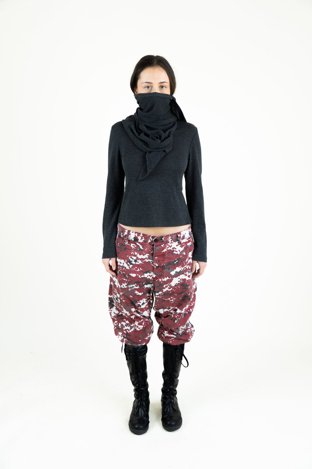 Bell sleeves & camo pants look