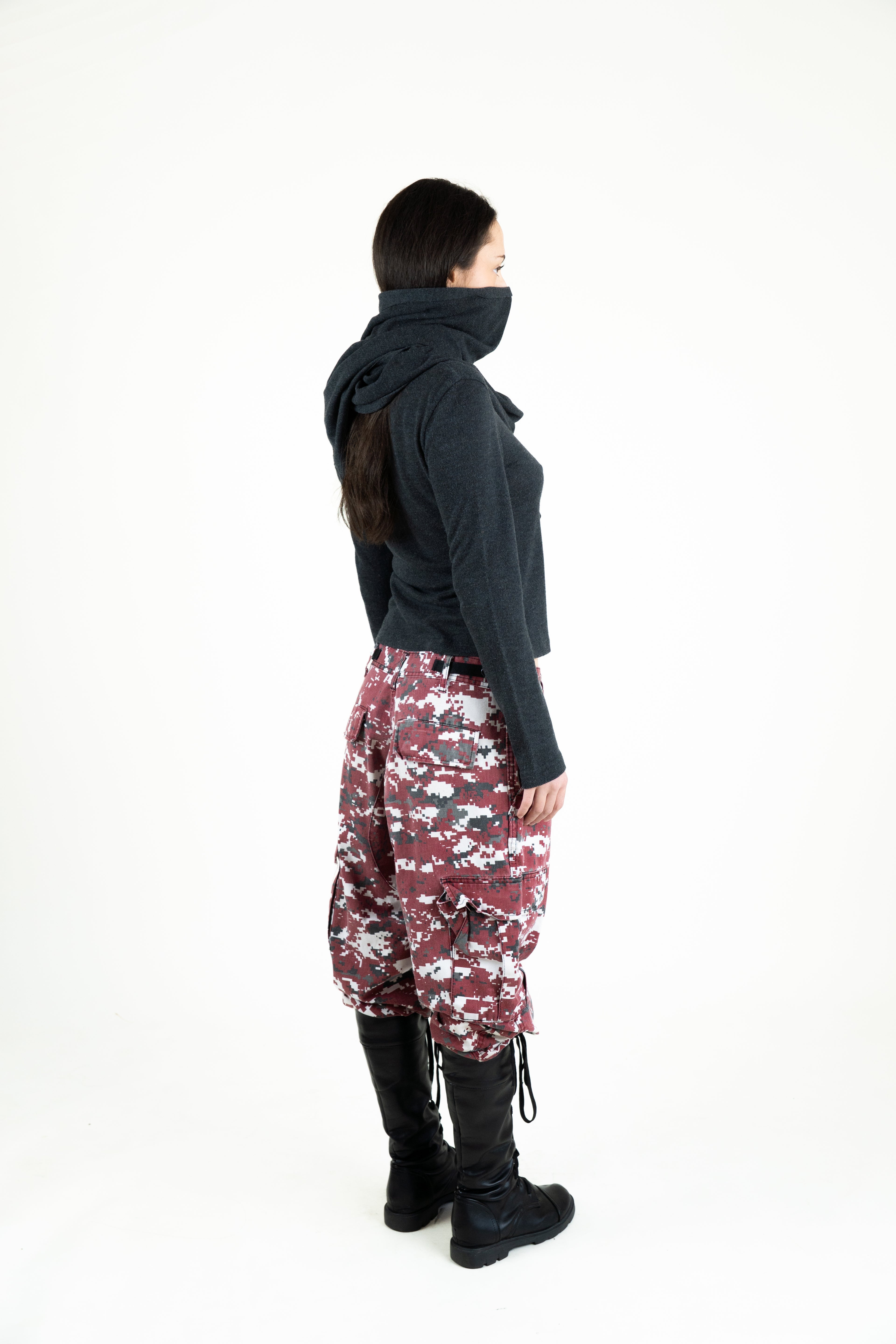 Bell sleeves & camo pants look