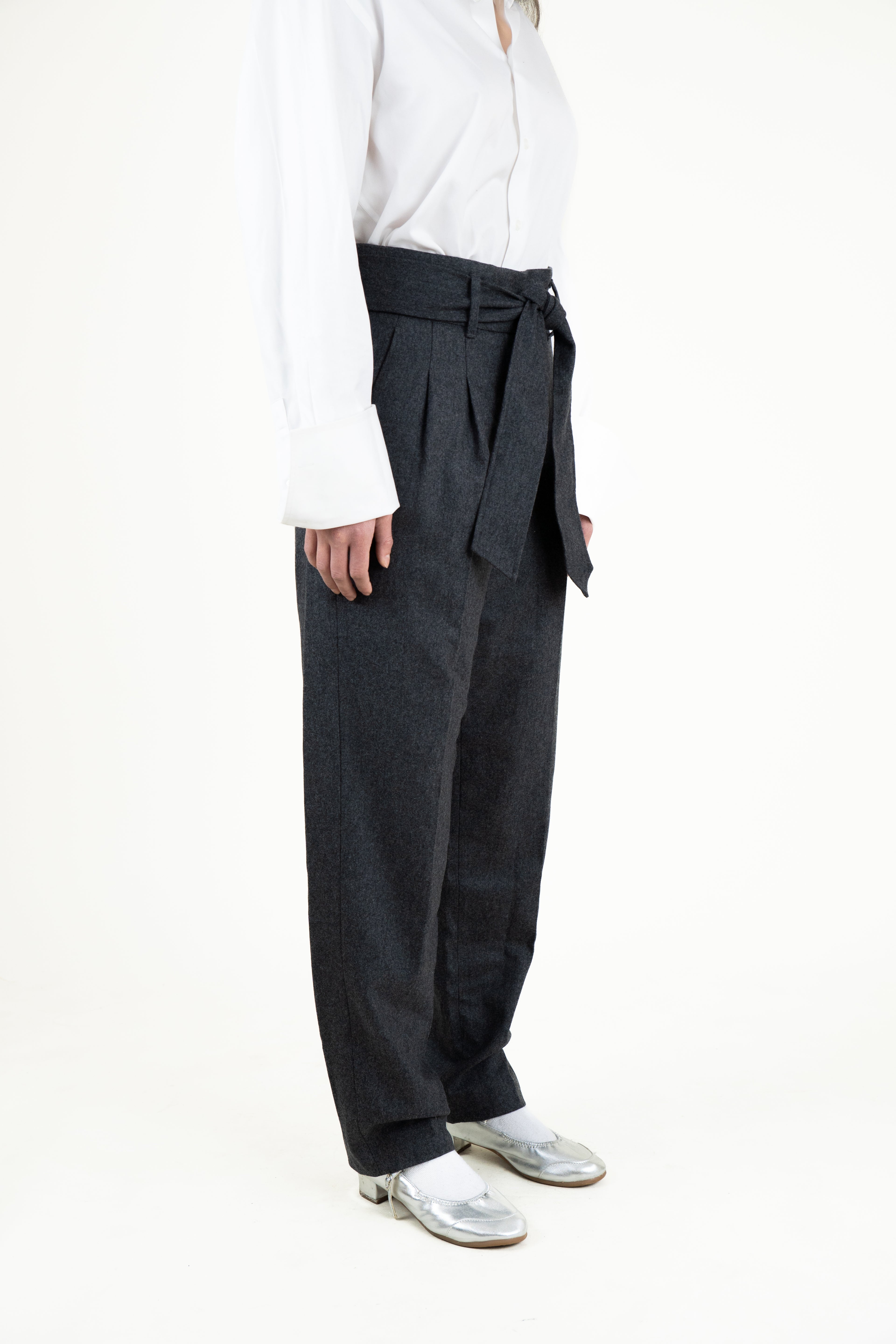 bow belt pants