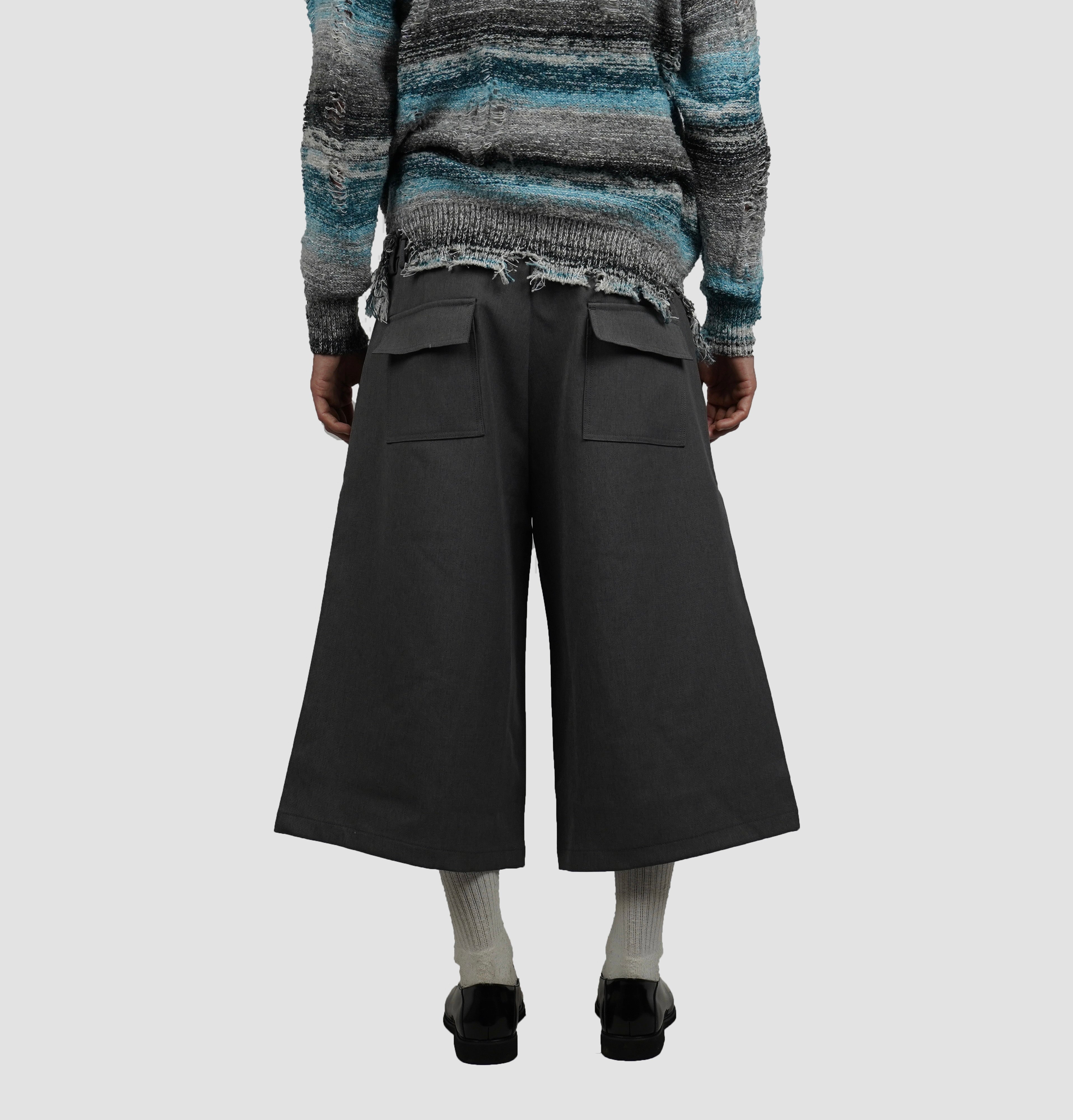 Pleated gray culotte shorts