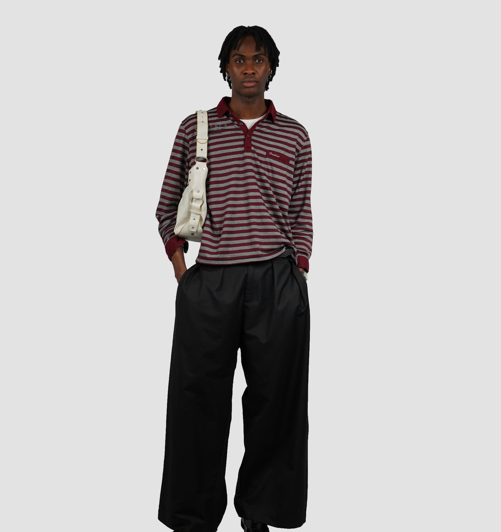 Vogue.me's long sleeve polo shirt